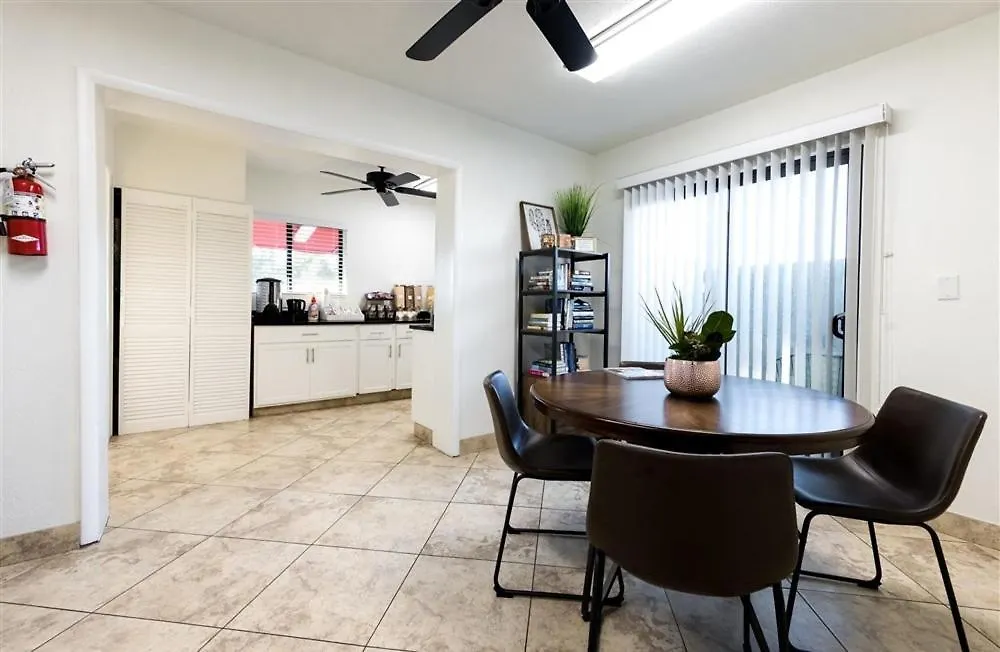 140 Fully Furnished, Wifi Included Lägenhet Scottsdale